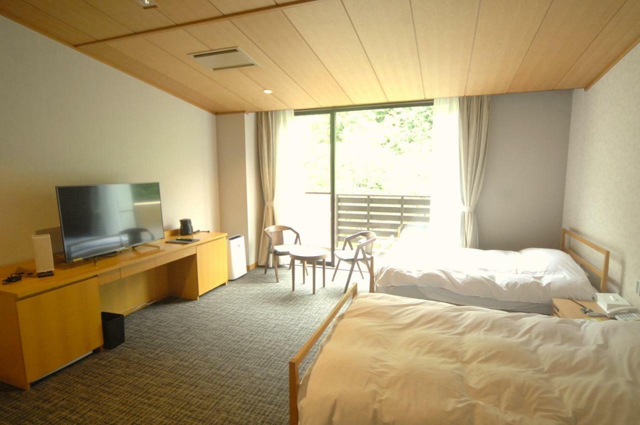 Ushitaki Onsen Shiki Matsuri Hotel Kisivada Kültér fotó