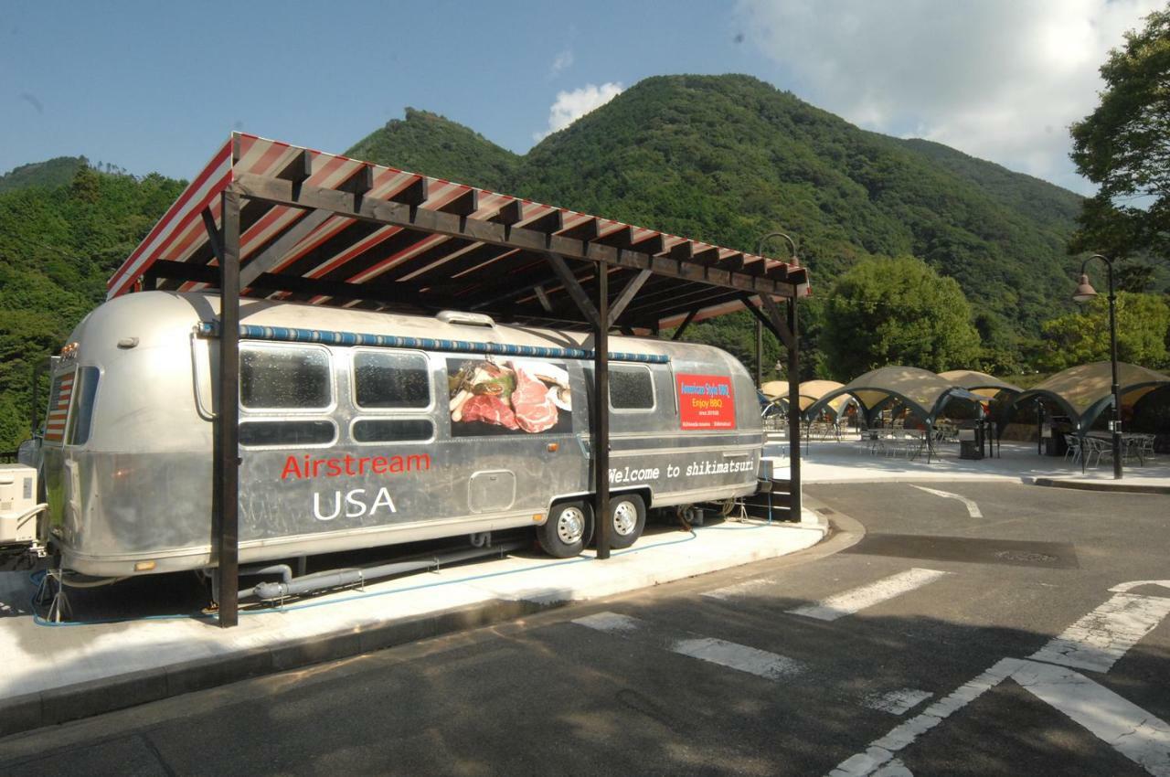Ushitaki Onsen Shiki Matsuri Hotel Kisivada Kültér fotó